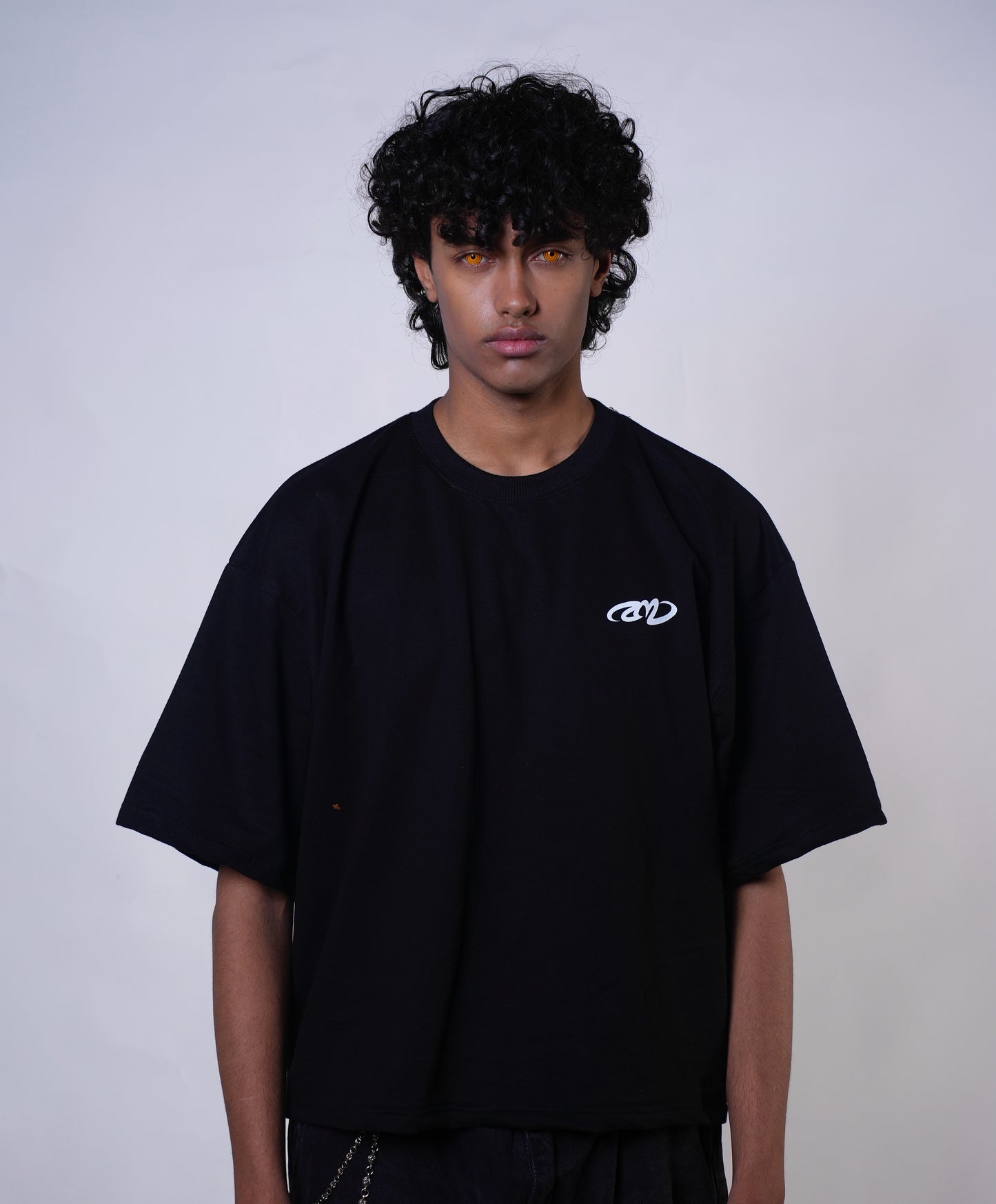 Reube: Boxy Fitted Tshirt