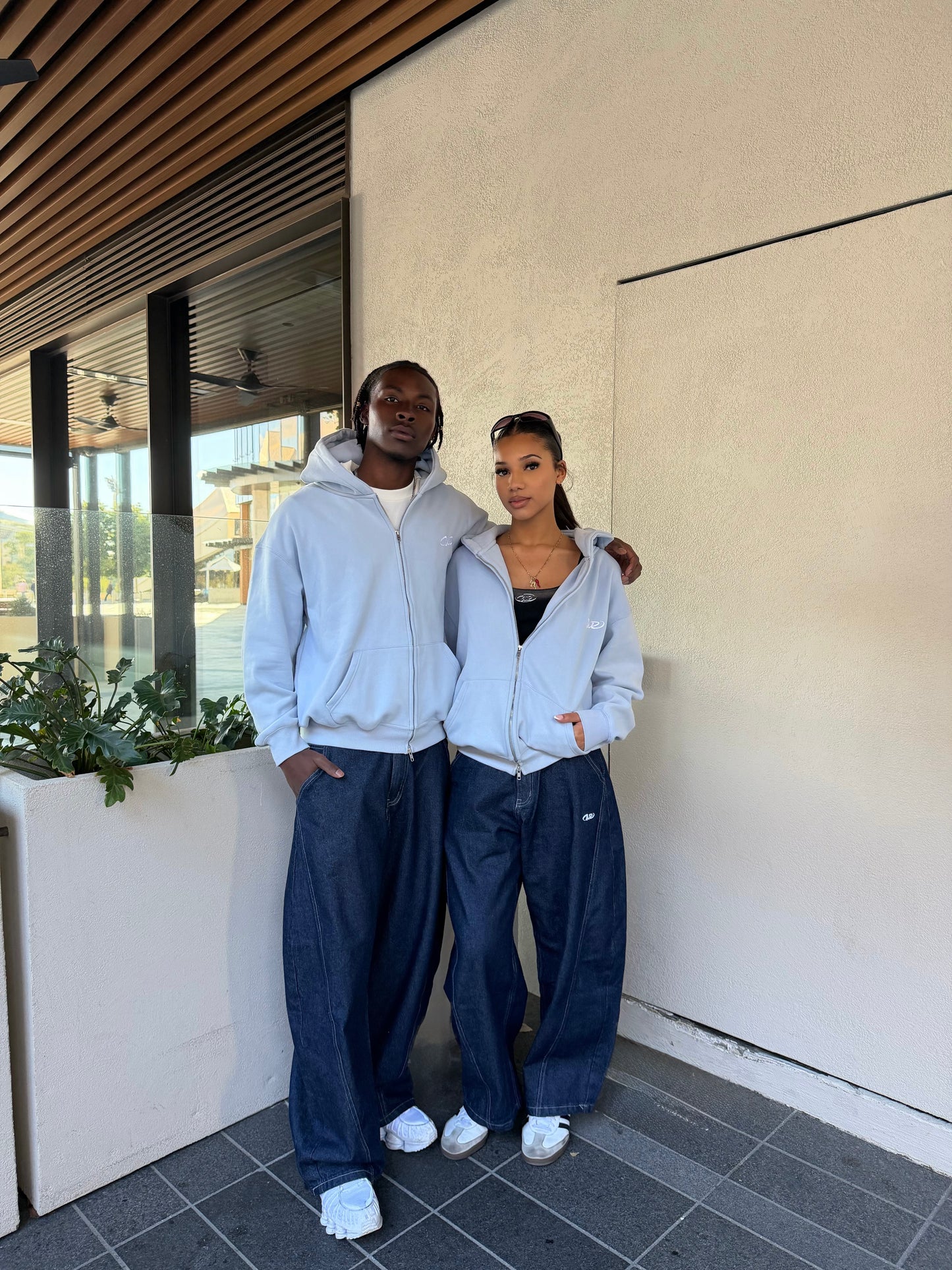 Essential ZipUp Hoodie